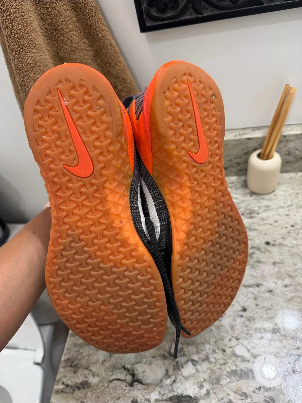 Nike Men’s metcon Black & Orange Athletic Training Shoes